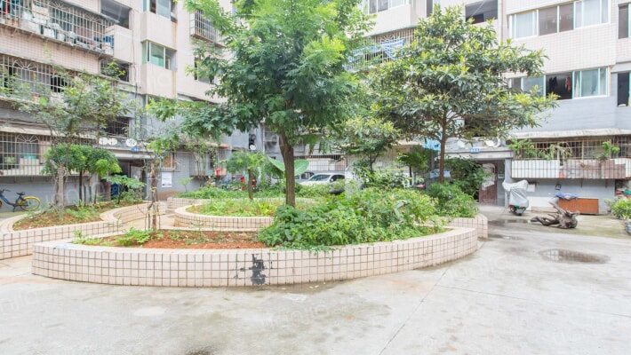 青山小区外景图