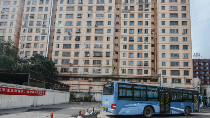 上宝苑小区外景图