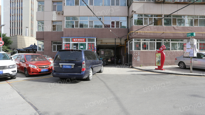 一毛小区外景图