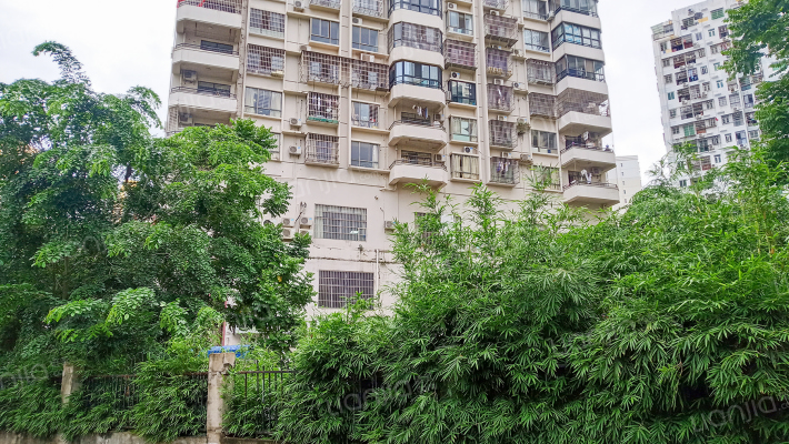 鑫汇大厦外景图