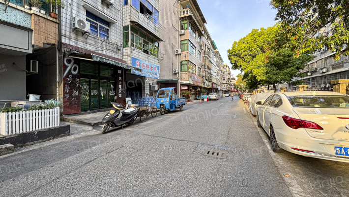 苋浦社区春秋北路外景图