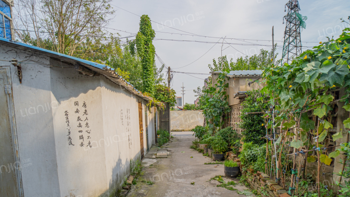 跃龙南路88号外景图