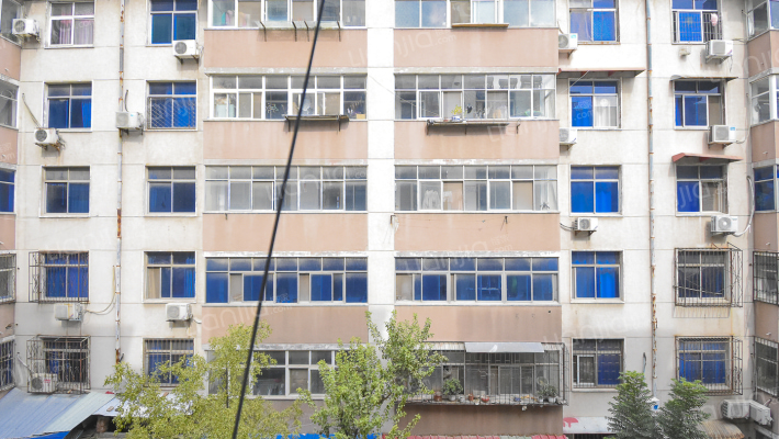 健康巷中原公司家属院外景图