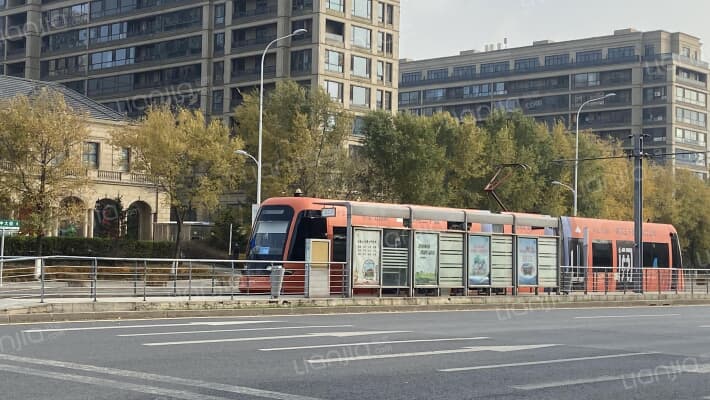 名仕财富中心外景图