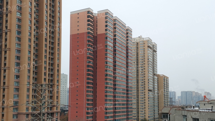 枣园公寓外景图