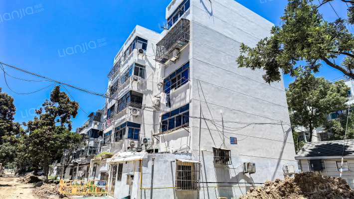 梅梁新村外景图