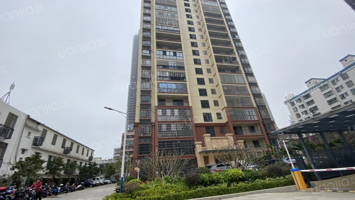 美伦花园外景图