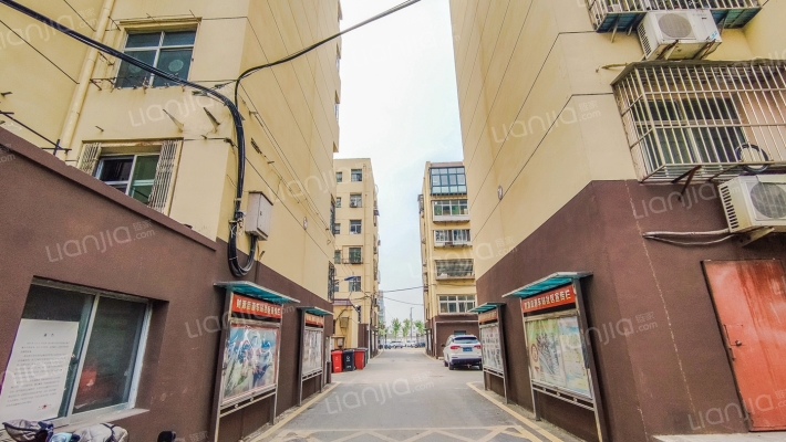 车站小区外景图