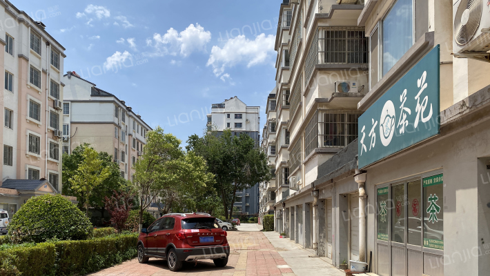 龙凤花园外景图