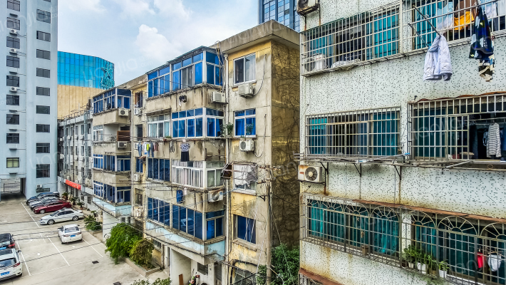 长途电信局宿舍外景图