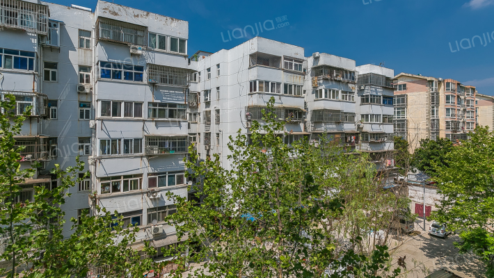 荆南小区外景图