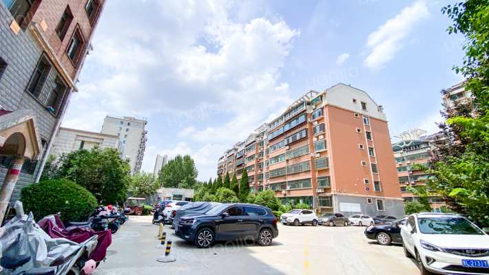 玫瑰花园外景图