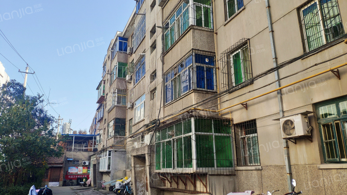 交警大队家属楼外景图