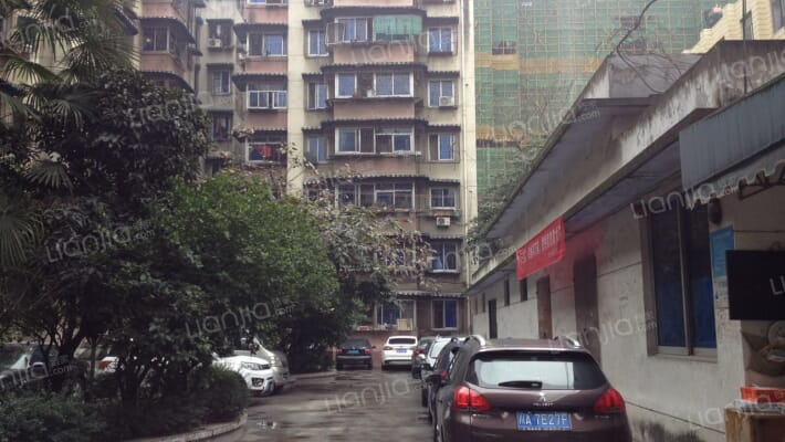 光荣西路70号外景图