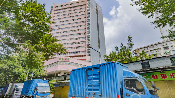 濠畔商厦外景图