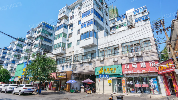 江纺北社区220户外景图