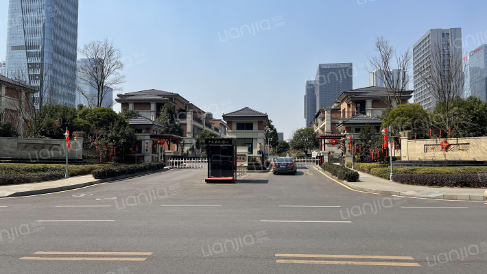 中天君廷外景图