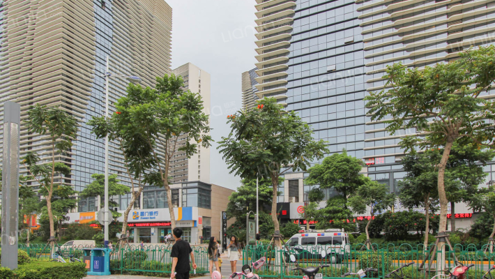 万达广场外景图