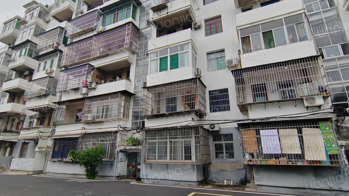 江北船厂生活区外景图