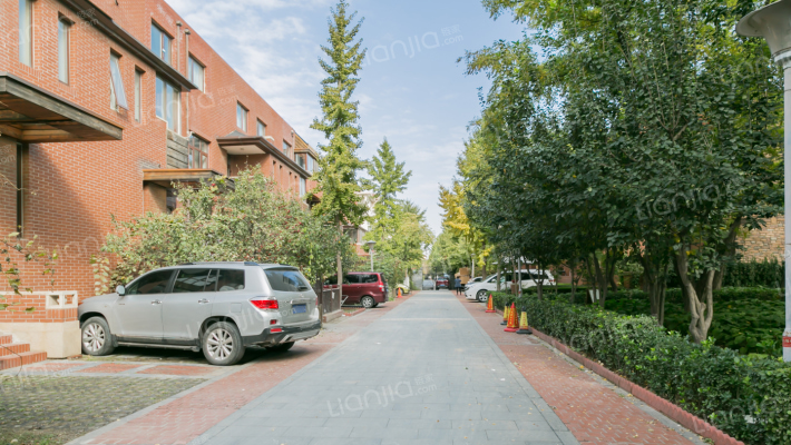 华远静林湾外景图