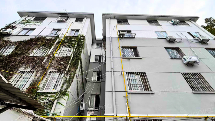 土产公司宿舍外景图