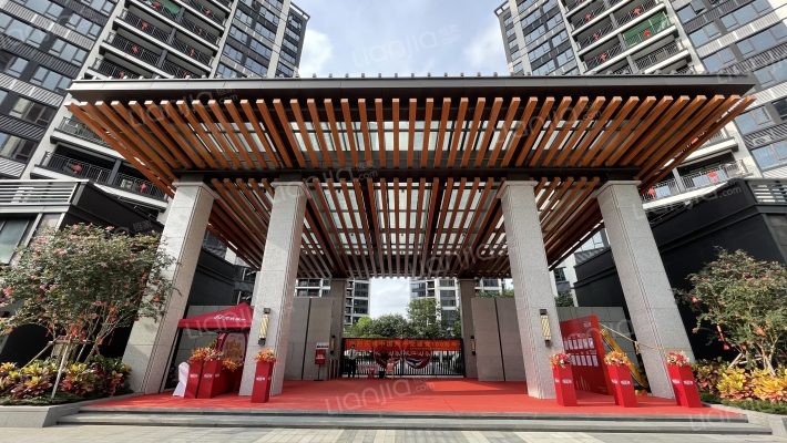 华远·海蓝城外景图