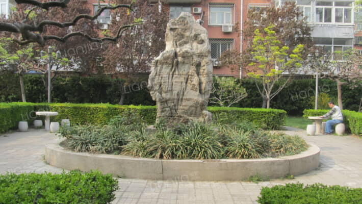 外交学院外景图