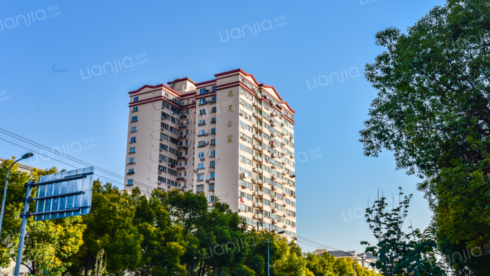 思美公寓外景图