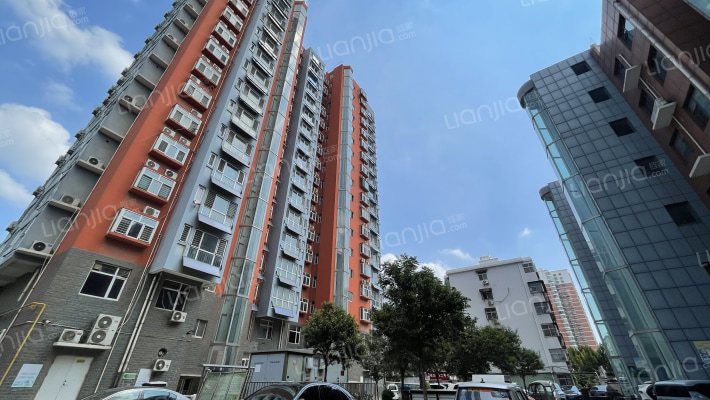 顺和苑小区外景图