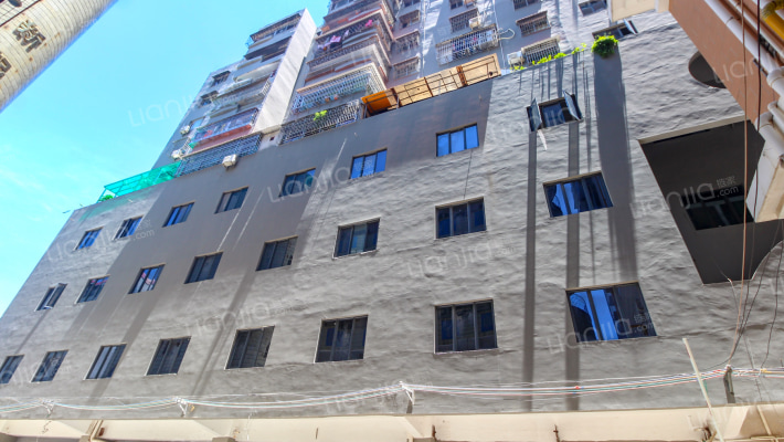 新华书店外景图