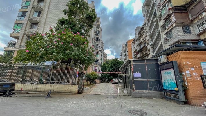 福州市农业经济开发服务中心职工住宅楼外景图