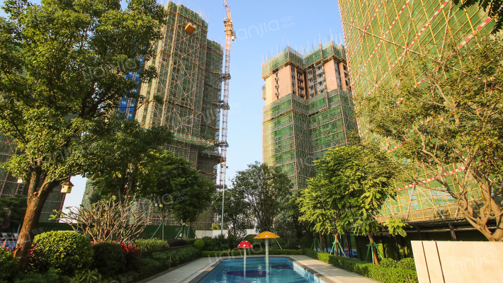 海伦堡千江阅外景图