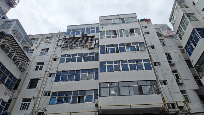 红楼小区外景图