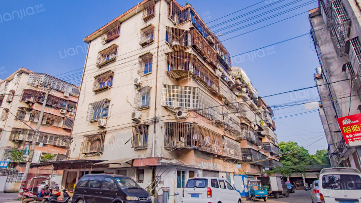 长治路小区外景图