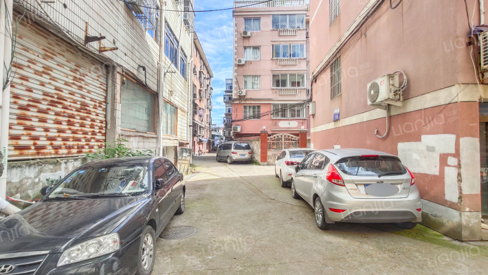 吴宁西路38号外景图