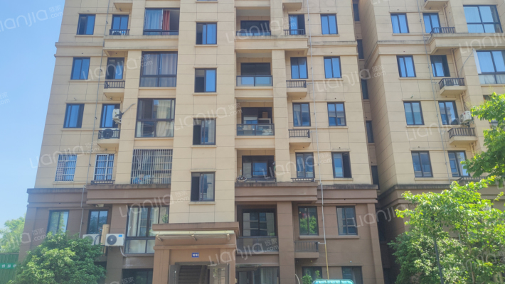 柳岸晓风苑外景图