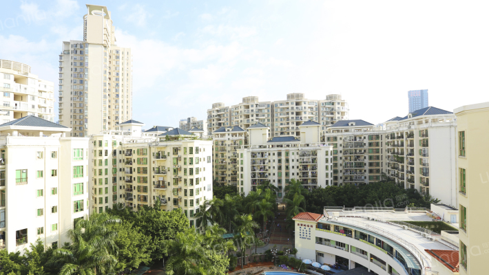 浪琴屿花园外景图