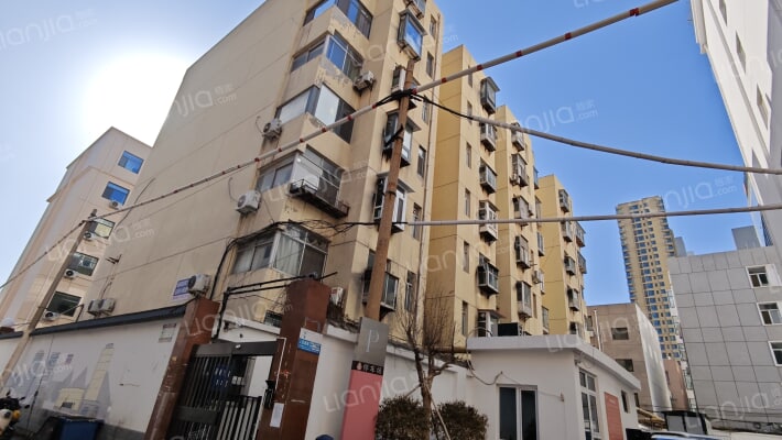 粮油宿舍外景图