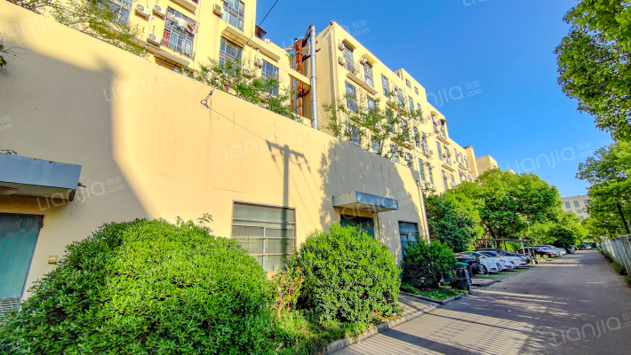 兴海时代大楼外景图