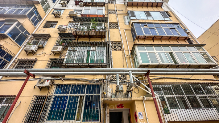 南苏曹住宅楼外景图