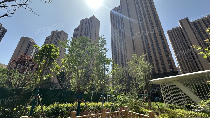 天昱凤凰城四期外景图