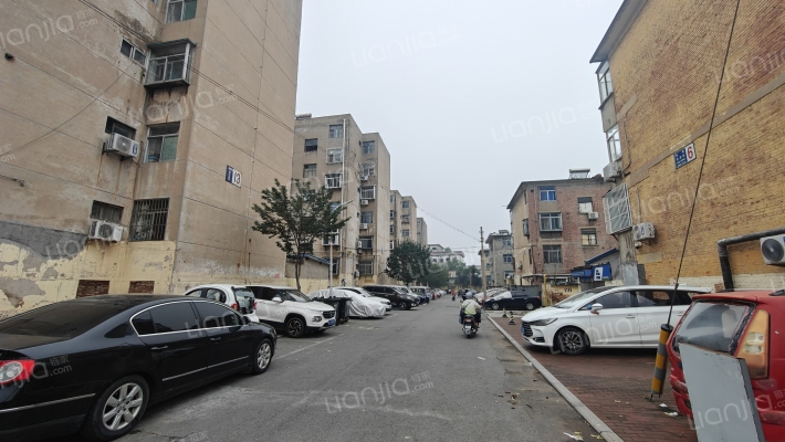 东关生活区外景图