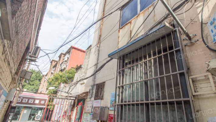 铁英街27号院外景图