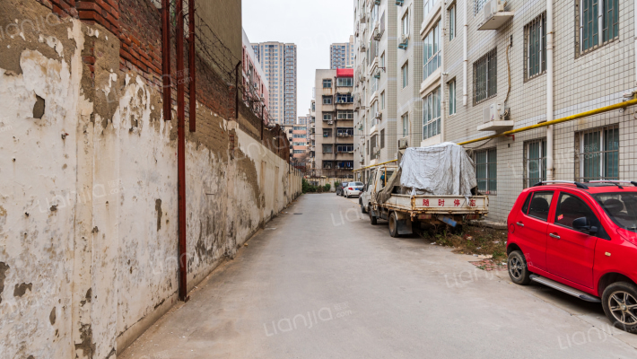 淮河东路52号外景图