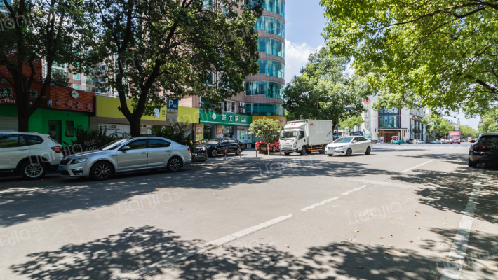 康桥花园东园房源|户型图|小区车位|交通地址详情分析!