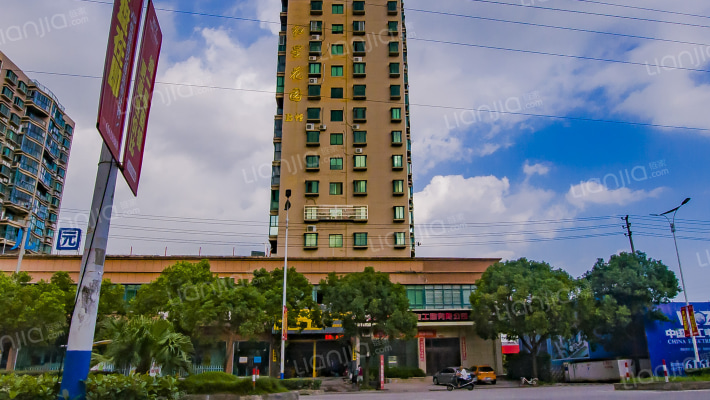 红星花园外景图