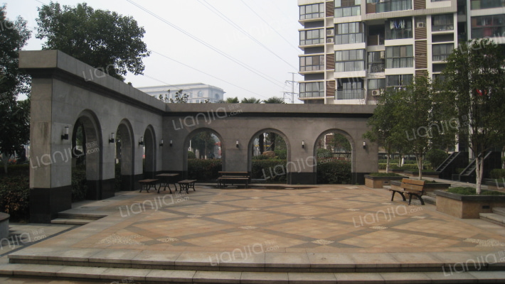 天启花园外景图