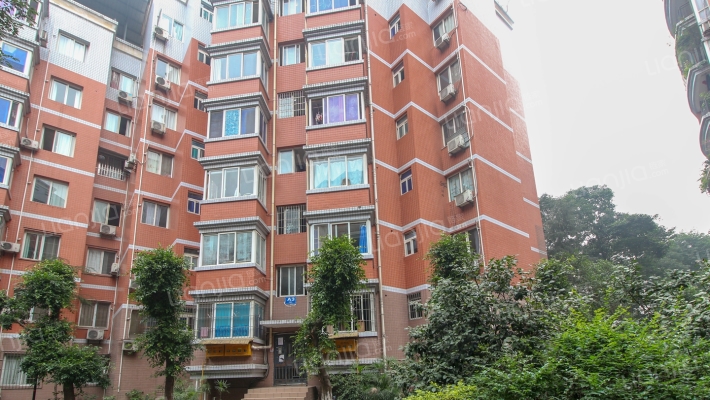 河畔名居外景图