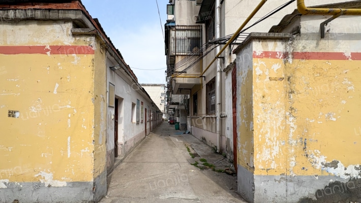 中心医院家属院外景图