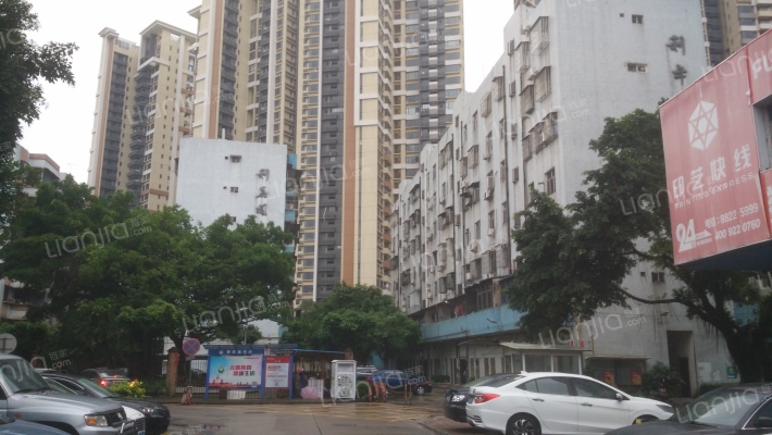 嘉年华小区外景图